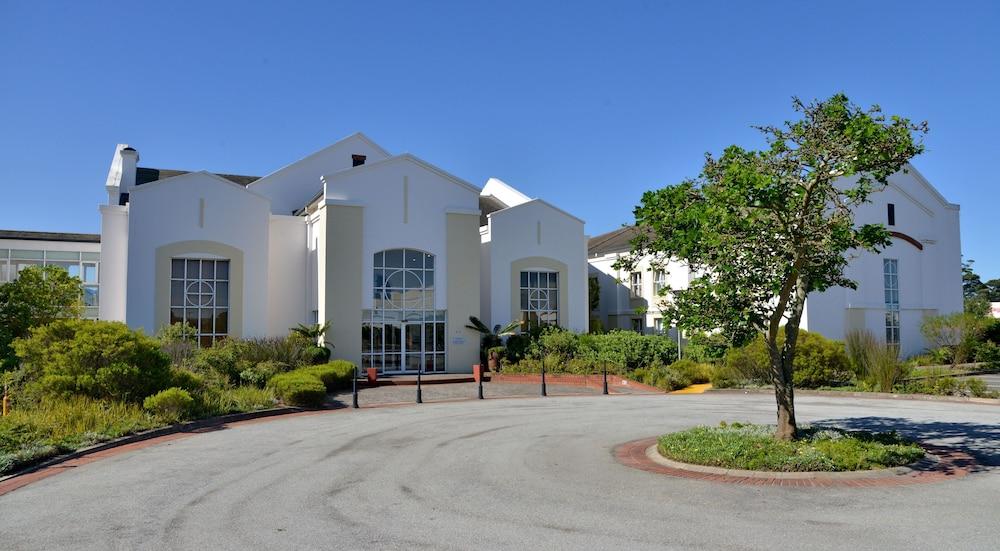 Town Lodge George Exterior foto