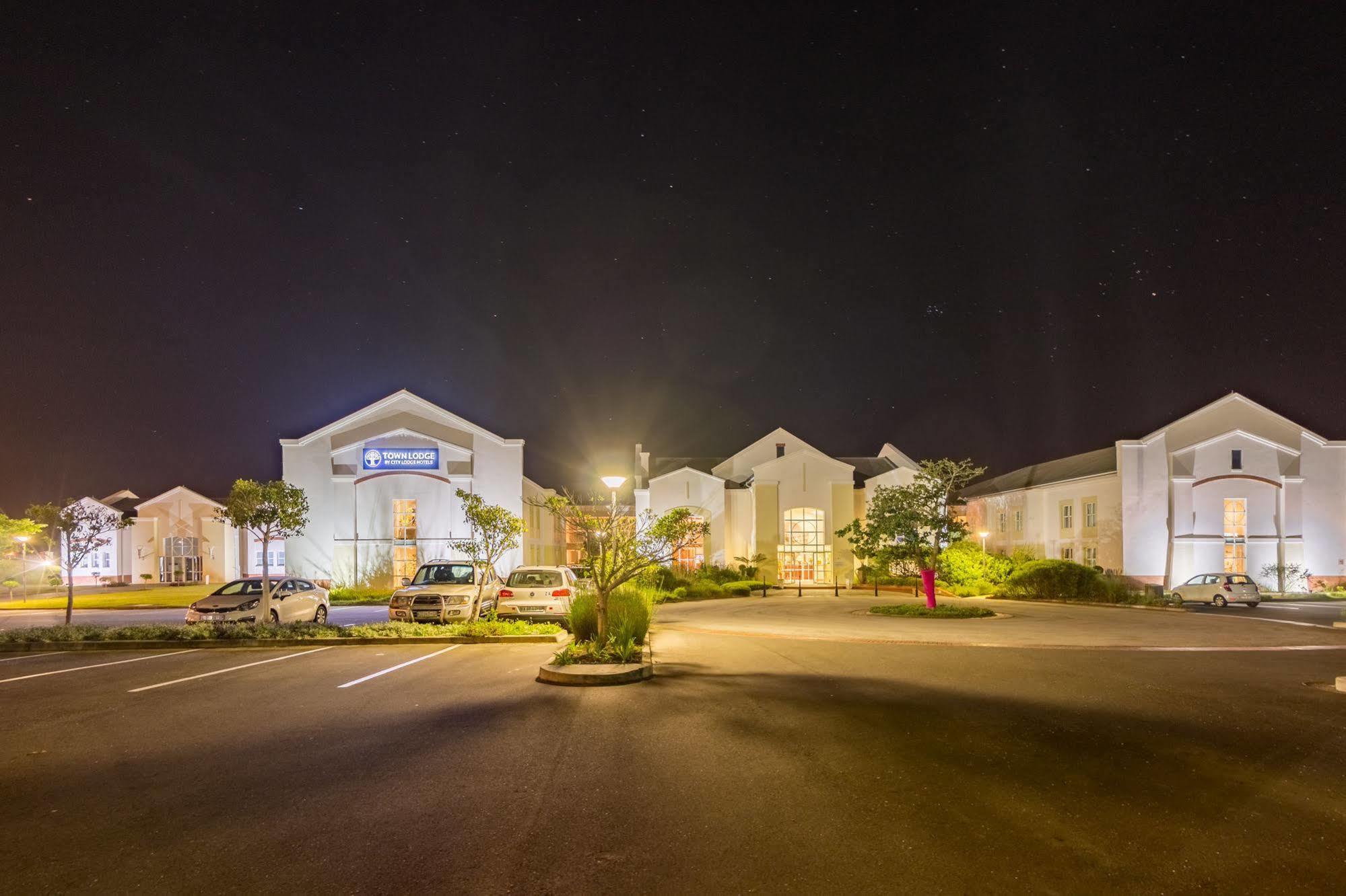 Town Lodge George Exterior foto